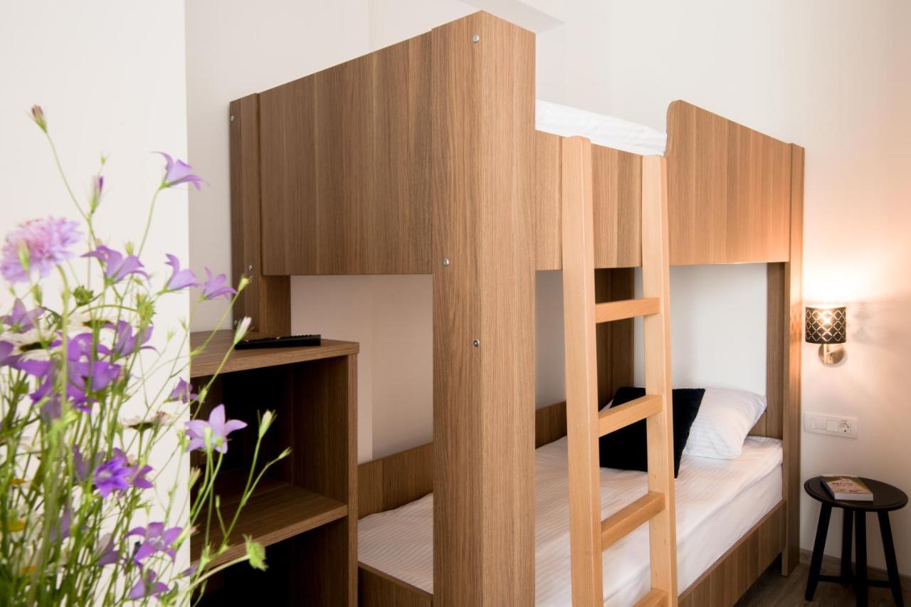 Pod Vrbo Nočitev z zajtrkom Ljubljana